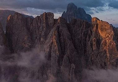 Технология естественного цветового решения Hasselblad (HNCS)